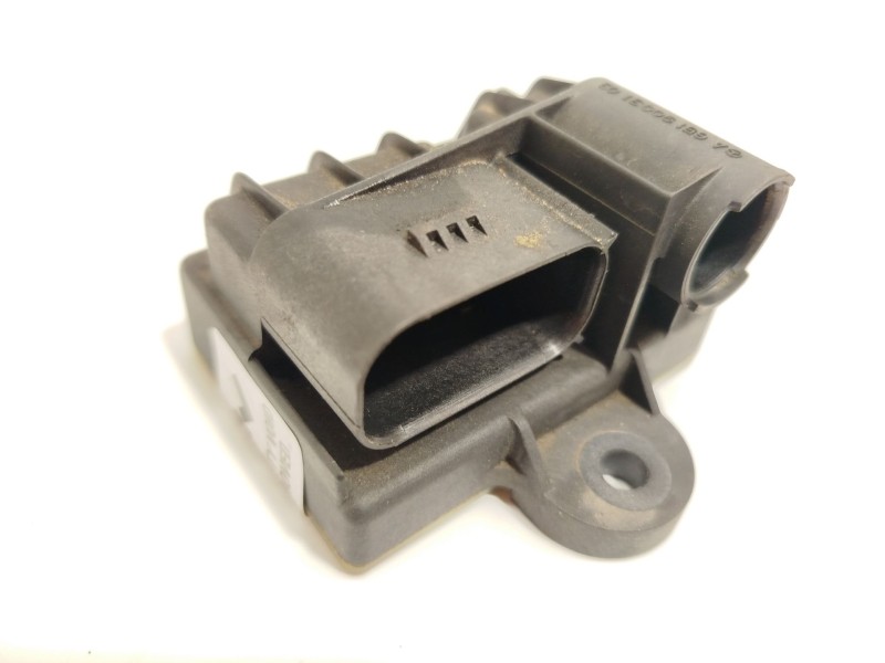 CAJA PRECALENTAMIENTO A6519003103 