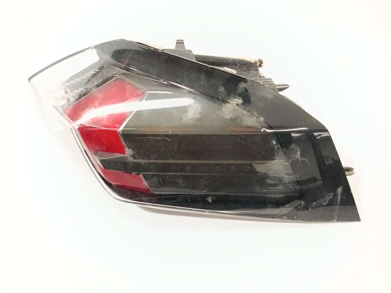 Recambio de piloto trasero derecho para peugeot 2008 ii (ud_, us_, uy_, uj_, ur_, uc_) 1.5 bluehdi 110 (udyhsk) referencia OEM I 2