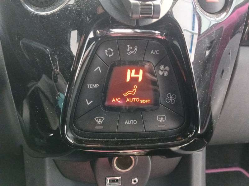 Recambio de mando climatizador para toyota aygo (_b4_) 1.0 vvti (kgb40) referencia OEM IAM 55900YV010  B000736877 - Granate 6