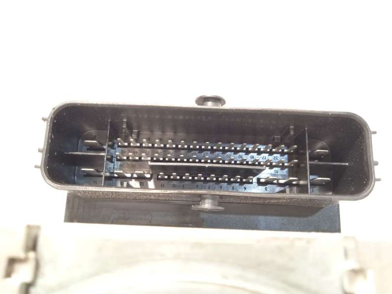 Recambio de abs para volkswagen golf vii (5g1, bq1, be1, be2) e-golf referencia OEM IAM 5Q0614517EK 28515876663 10022018334 4
