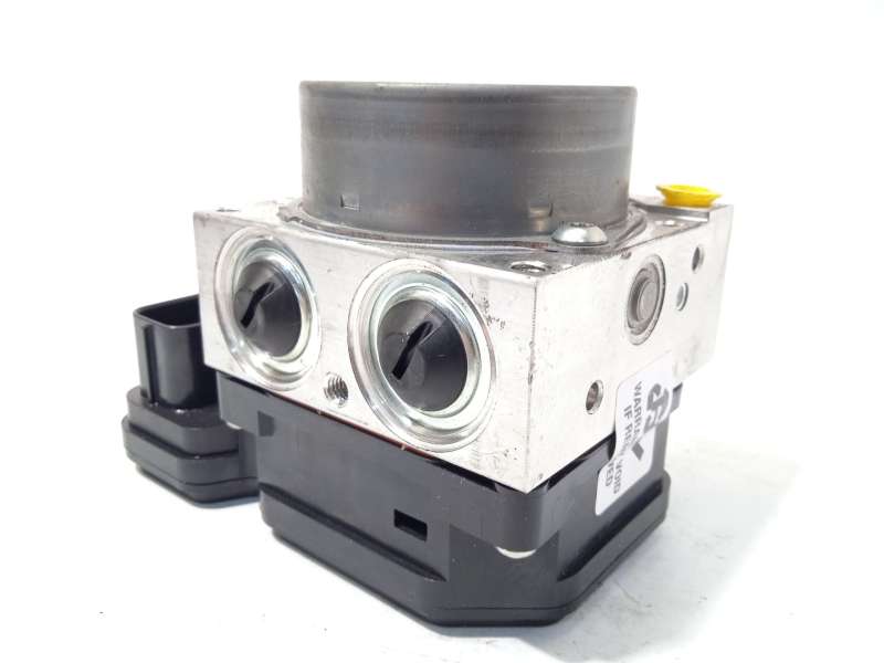 Recambio de abs para toyota c-hr hybrid advance referencia OEM IAM 4451010110 11304041570 8954110050 2