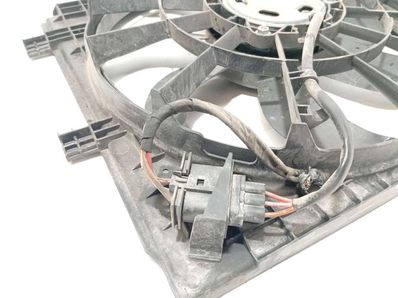 Recambio de electroventilador para seat ibiza iv sc (6j1, 6p5) 1.6 tdi referencia OEM IAM 6R0121207A 2