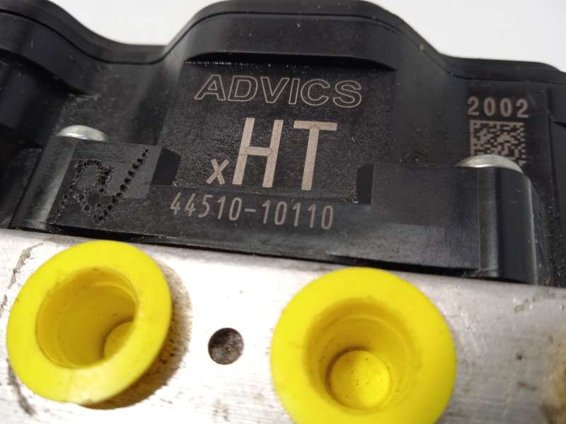 Recambio de abs para toyota c-hr hybrid advance referencia OEM IAM 4451010110 11304041570 8954110050 7
