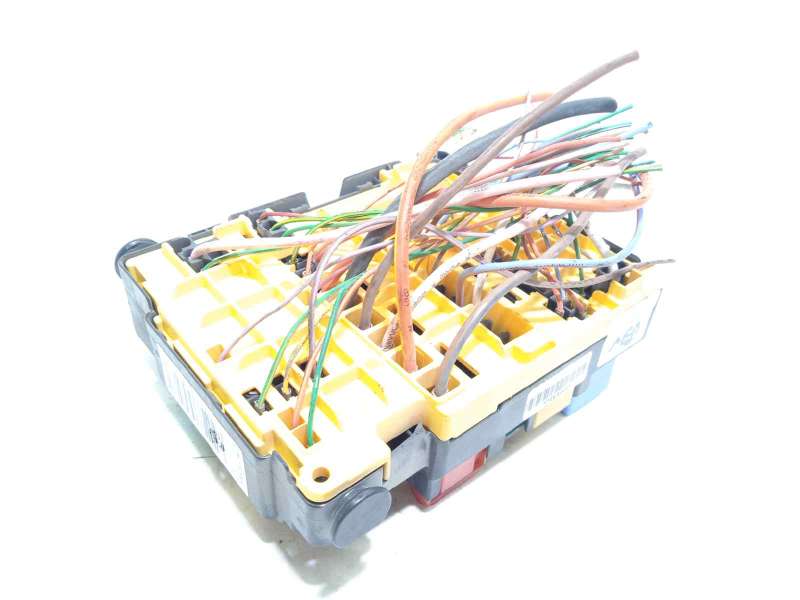 Recambio de caja reles / fusibles para citroën c4 grand picasso attraction referencia OEM IAM 9804848580 3