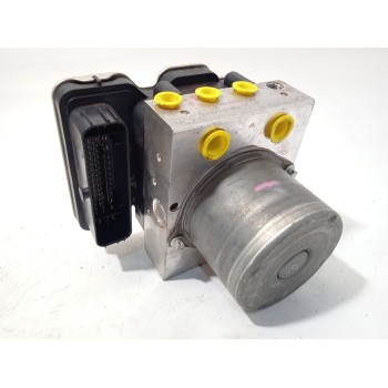 Recambio de abs para toyota yaris (_p21_, _pa1_, _ph1_) 1.5 hybrid (mxph10) referencia OEM IAM 445400D780 0265957151 970448