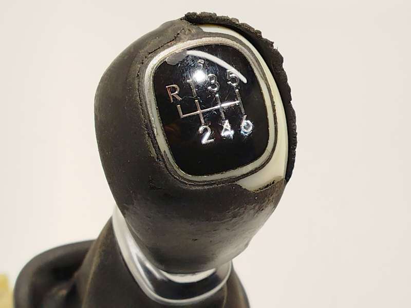 Recambio de palanca cambio para kia sorento ii (xm) 2.2 crdi referencia OEM IAM 437002P220VA - Blanco 3