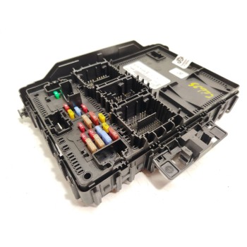 CAJA RELES / FUSIBLES RU5T15604BJCC 2758213 F005V04496