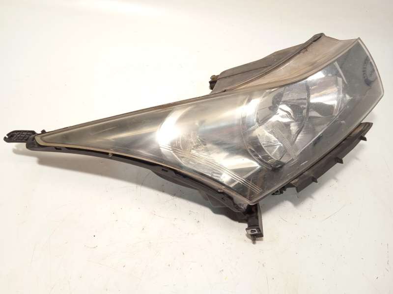 Recambio de faro derecho para chevrolet cruze (j300) 2.0 cdi referencia OEM IAM 96828235 - Rojo 2