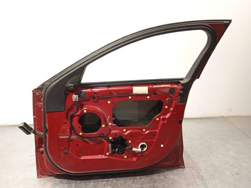 Recambio de puerta delantera derecha para jaguar xe 2.0 diesel cat referencia OEM IAM T4N2632  GX7320124AA - Rojo 5