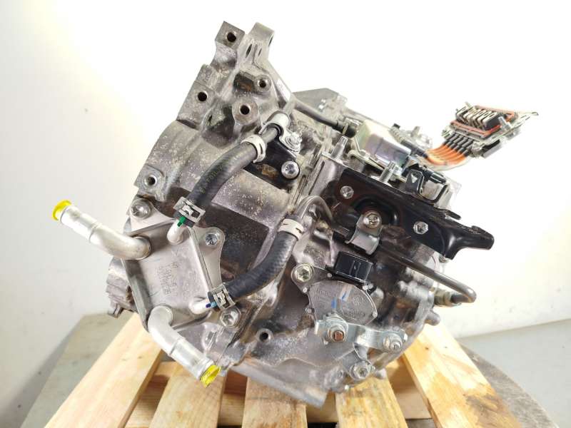 Recambio de caja cambios para toyota c-hr (_x1_) 2.0 hybrid (maxh10) referencia OEM IAM 3NM 3090076010 5