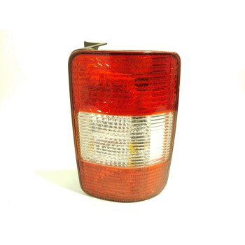 PILOTO TRASERO DERECHO 2K0945258A 