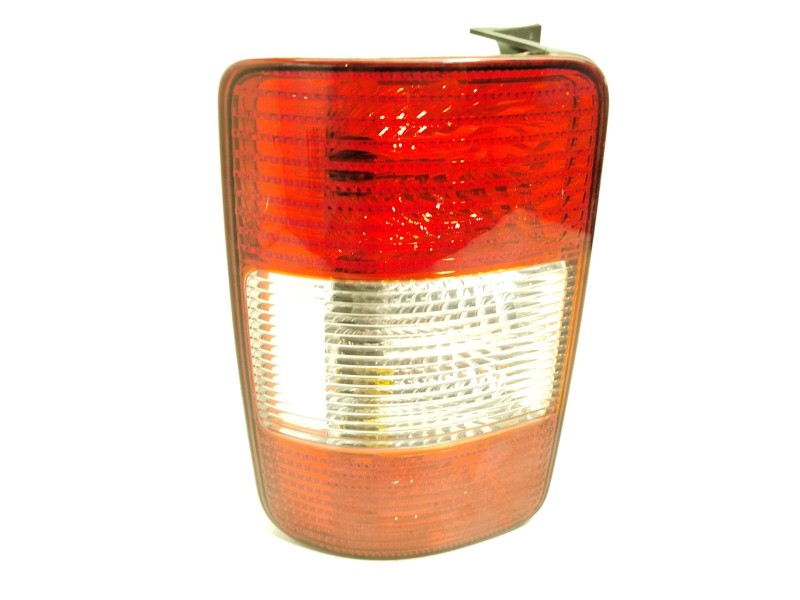 PILOTO TRASERO IZQUIERDO 2K0945257A 