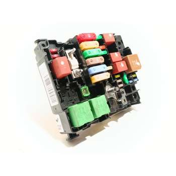 CAJA RELES / FUSIBLES 9804848480 