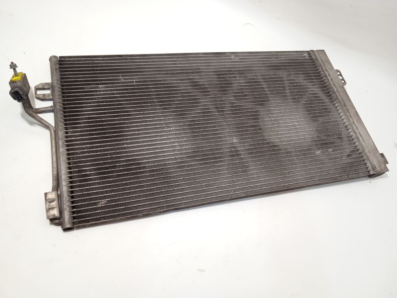 CONDENSADOR / RADIADOR AIRE ACONDICIONADO A6398350070 