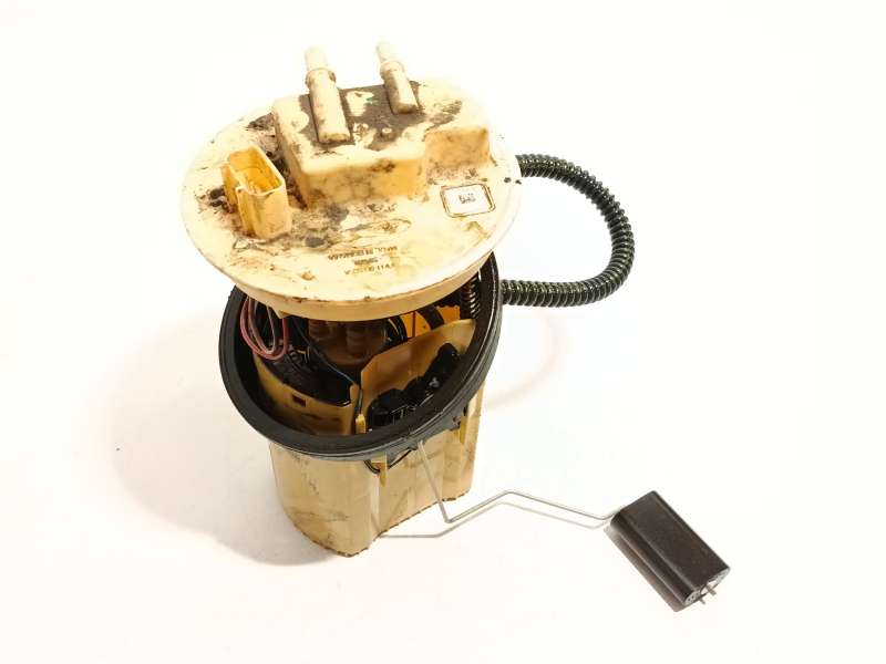 Recambio de bomba combustible para ford transit courier b460 furgón/monospace 1.5 tdci referencia OEM IAM FV119H307A 2349667 2