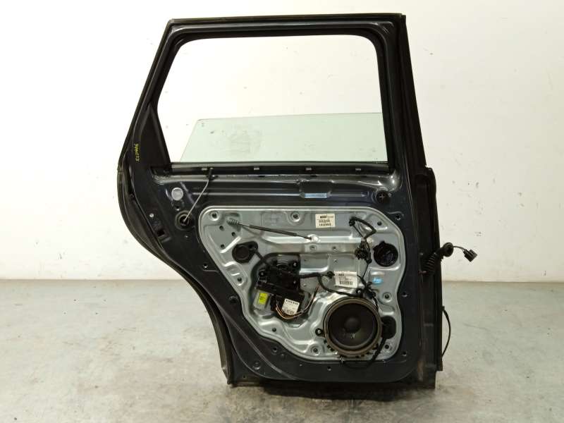 Recambio de puerta trasera izquierda para volvo v50 (545) 1.6 d referencia OEM IAM 31335469 - Gris 4