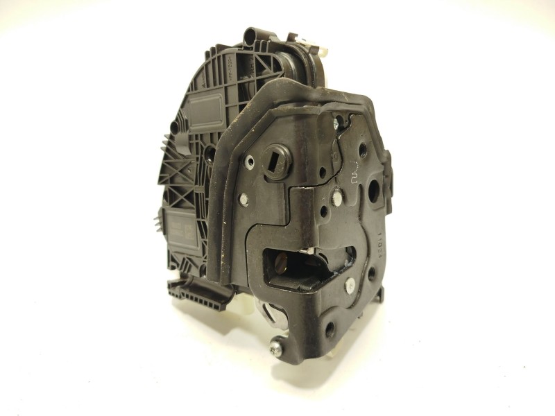 CERRADURA PUERTA TRASERA DERECHA 8X0839016G 