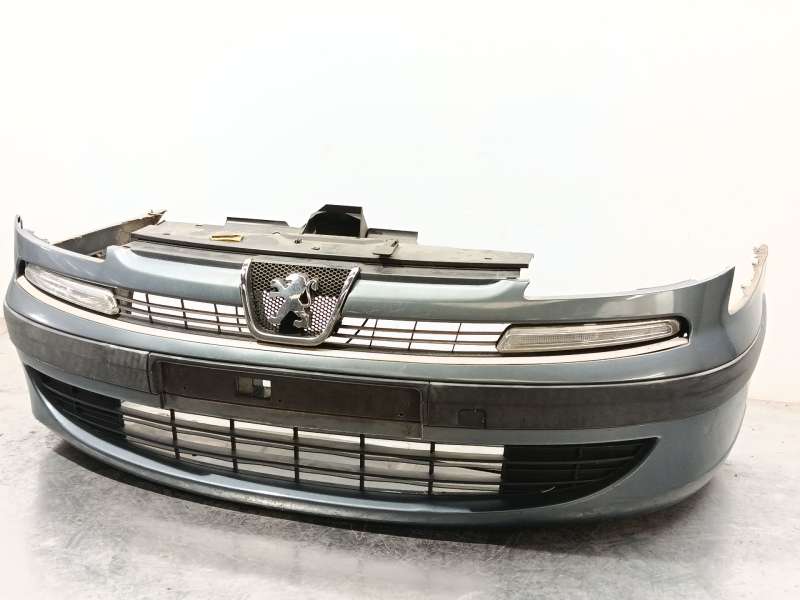 Recambio de paragolpes delantero para peugeot 807 (eb_) 2.2 hdi referencia OEM IAM 7401T5 2