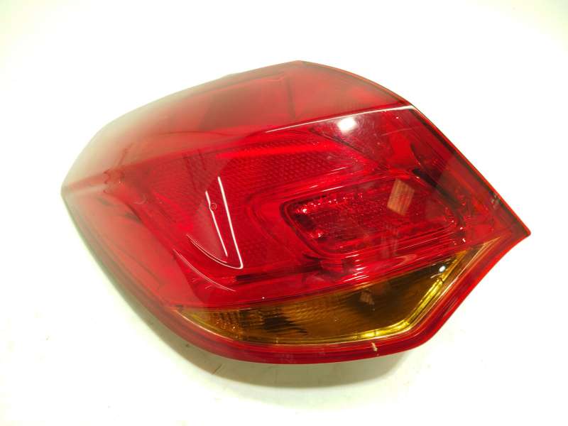 Recambio de piloto trasero izquierdo para opel astra j (p10) 1.7 cdti (68) referencia OEM IAM 13306453 - Plata 2