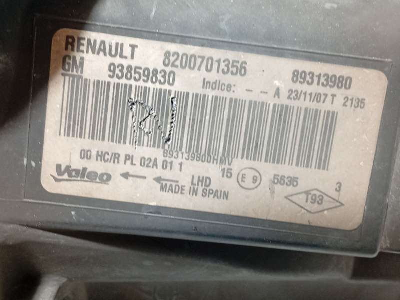 Recambio de faro derecho para nissan primastar furgoneta (x83) 2.0 dci 115 referencia OEM IAM 93859830 8200701356 89313980 6
