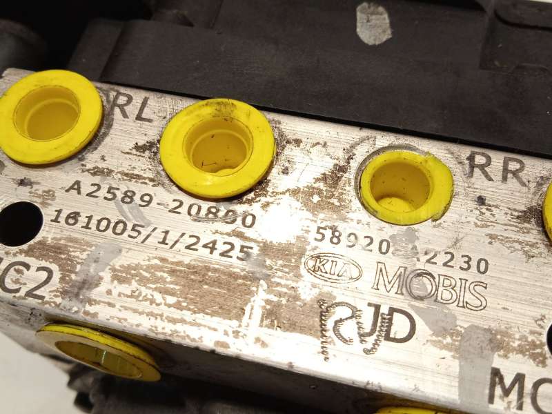 Recambio de abs para kia cee'd drive referencia OEM IAM 58920A2230 6158945200 A258920800 6