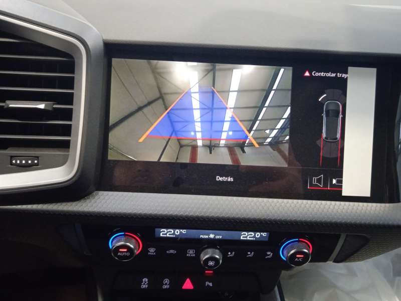 Recambio de pantalla multifuncion para audi a1 sportback (gba) 30 tfsi referencia OEM IAM 82A919620A - Gris 6