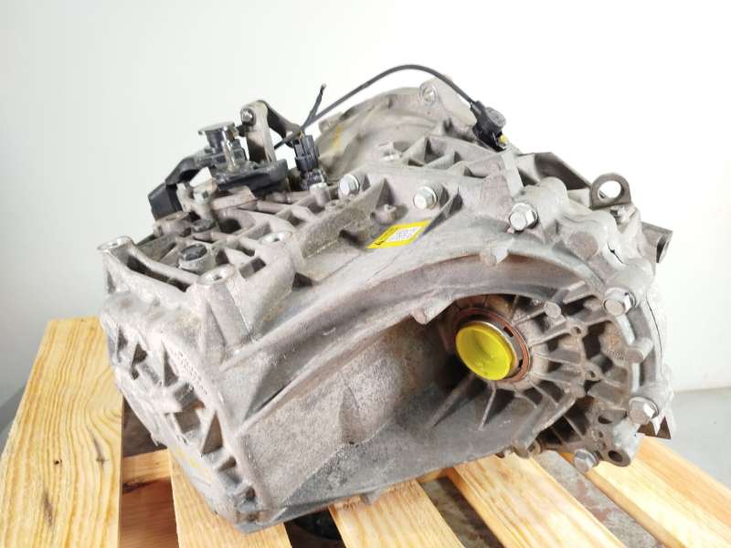 Recambio de caja cambios para hyundai i30 (gd) 1.6 crdi referencia OEM IAM 4300032905 2