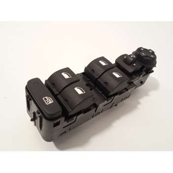 MANDO ELEVALUNAS DELANTERO IZQUIERDO 98319761ZD 10351159