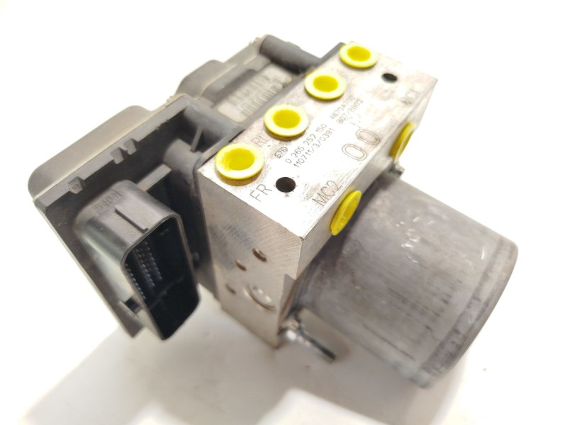 ABS 4670A700 0265951920 0265252150