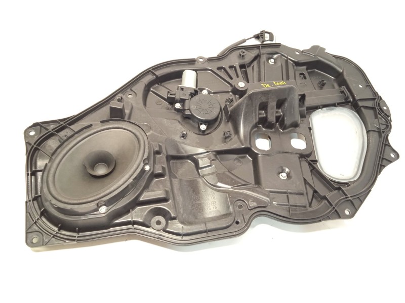 ELEVALUNAS DELANTERO DERECHO GS1D5897X 