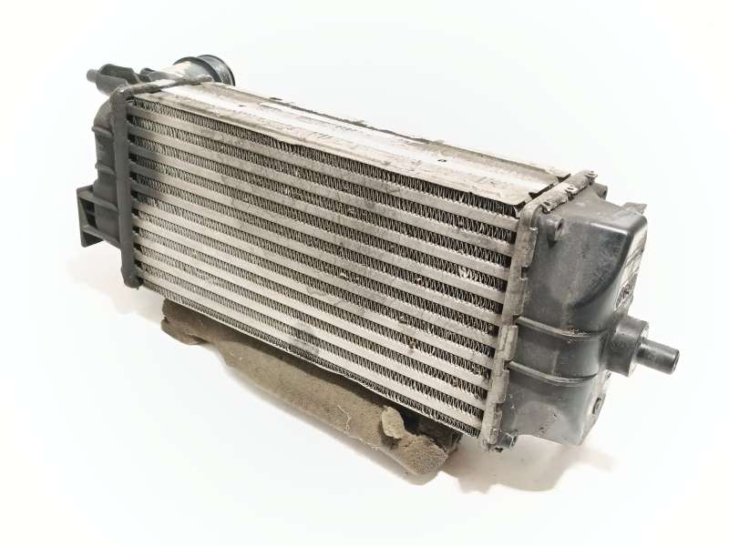 Recambio de intercooler para ford transit courier b460 furgón/monospace 1.5 tdci referencia OEM IAM JT766K775DA 2521970 2
