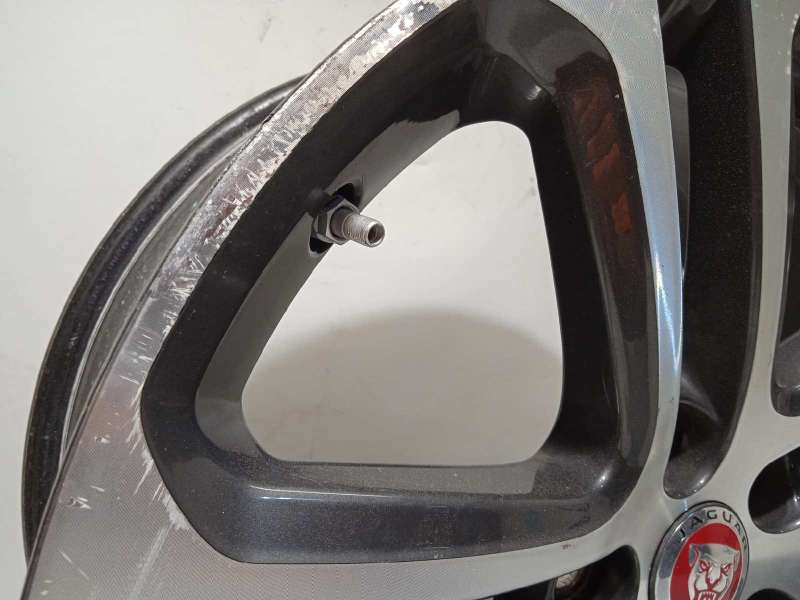 Recambio de llanta para jaguar xe 2.0 diesel cat referencia OEM IAM GX7M1007EB  T4N13697 - Rojo 5