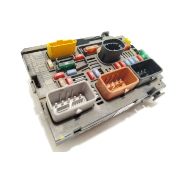 CAJA RELES / FUSIBLES 9664706280 9807028780 9807028880