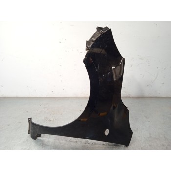 ALETA DELANTERA IZQUIERDA A4158800800 