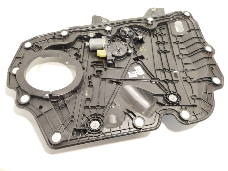 ELEVALUNAS DELANTERO DERECHO LV4BR23208CB 2682135 