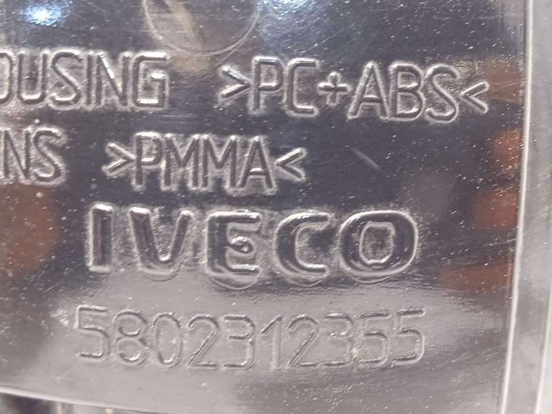 Recambio de piloto delantero izquierdo para iveco daily vi furgoneta 35s16, 35c16, 70c16 referencia OEM IAM 5802312355 - Blanco 4