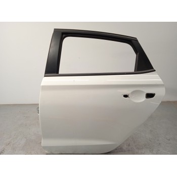 PUERTA TRASERA IZQUIERDA 77003G4700 