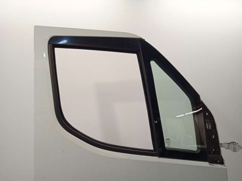 Recambio de puerta delantera derecha para iveco daily vi furgoneta 35s16, 35c16, 70c16 referencia OEM IAM 5801519999 - Blanco 3