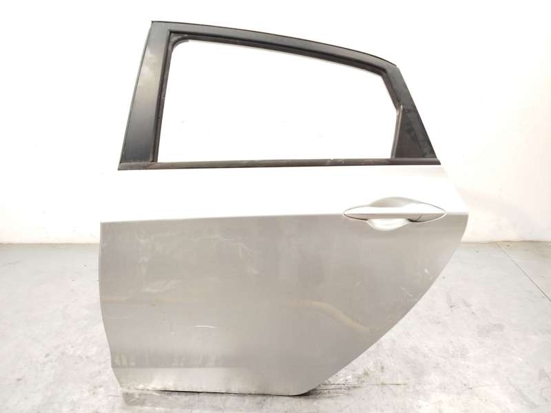 Recambio de puerta trasera izquierda para hyundai i30 (gd) 1.6 crdi referencia OEM IAM 77003A6000 2