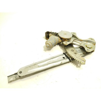 ELEVALUNAS TRASERO DERECHO 827201KA0B 