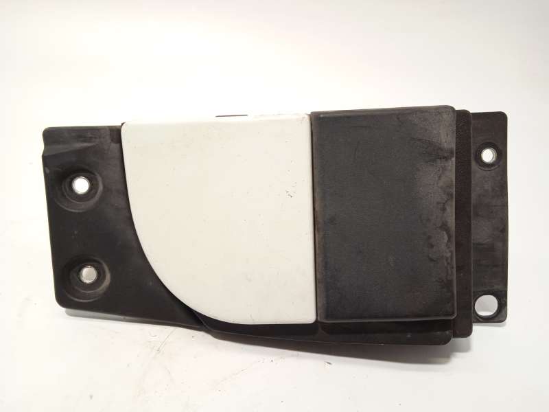 TAPA EXTERIOR COMBUSTIBLE 5801648112 