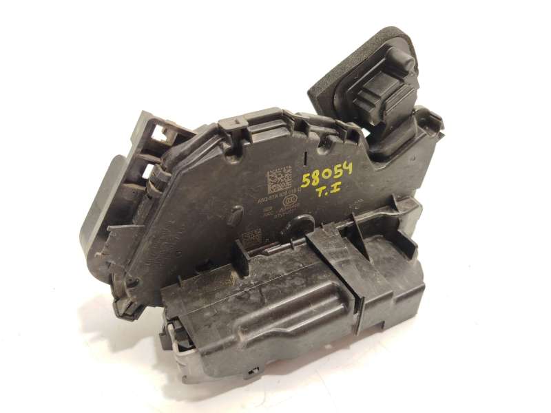Recambio de cerradura puerta trasera izquierda para volkswagen golf viii variant (cg5, db5) 1.0 tsi referencia OEM IAM 5TA839015 2