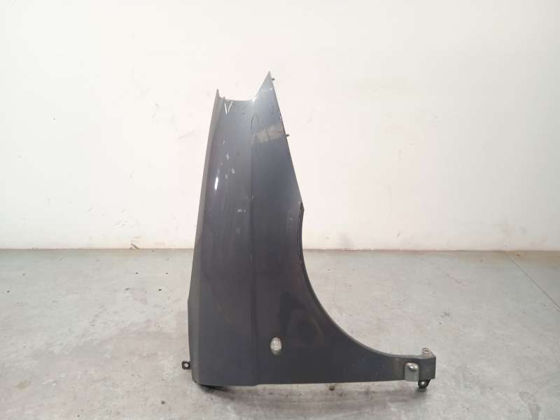 Recambio de aleta delantera derecha para lancia ypsilon (843_) 1.3 d multijet (843.axe11, 843.axe1a) referencia OEM IAM 71777505 - Plata