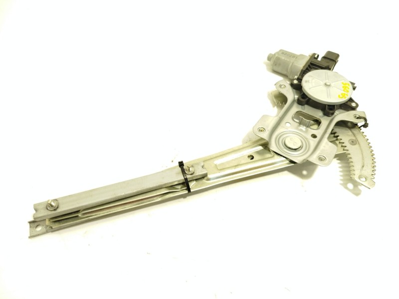 ELEVALUNAS DELANTERO IZQUIERDO 5713A089 