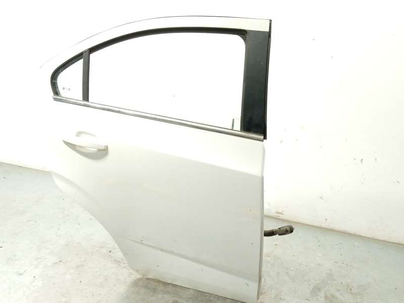 Recambio de puerta trasera derecha para chevrolet aveo hatchback (t300) 1.3 d referencia OEM IAM 95330583 - Blanco 3