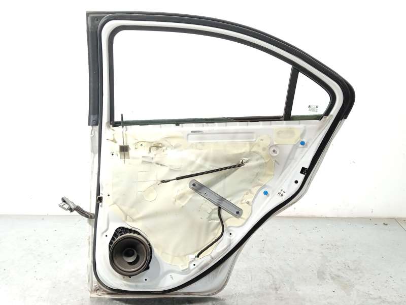 Recambio de puerta trasera derecha para chevrolet aveo hatchback (t300) 1.3 d referencia OEM IAM 95330583 - Blanco 4