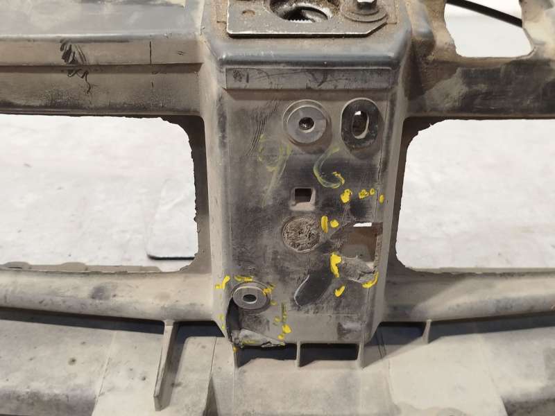 Recambio de panel frontal para nissan primastar autobús (x83) dci 120 referencia OEM IAM 6250000Q0D - Blanco 3