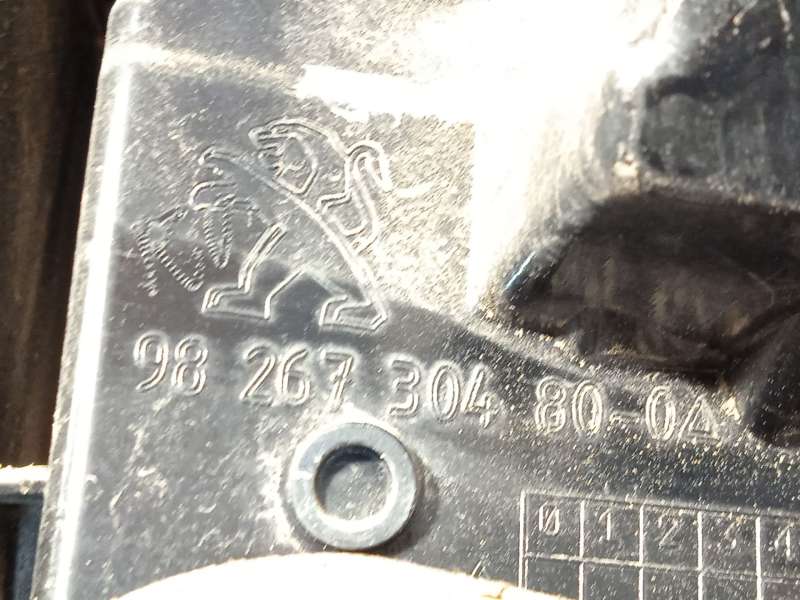 Recambio de piloto trasero izquierdo para peugeot 2008 i (cu_) 1.2 puretech 82 referencia OEM IAM 9826730480 - Verde 5