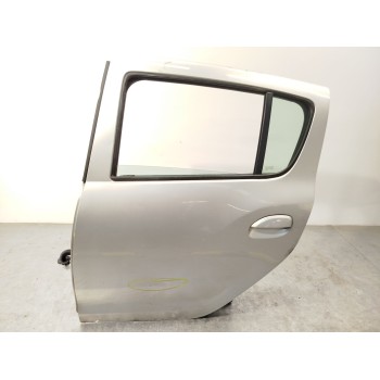 PUERTA TRASERA IZQUIERDA 821017625R 