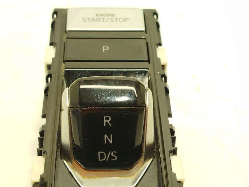 Recambio de palanca cambio para volkswagen golf viii variant (cg5, db5) 1.0 tsi referencia OEM IAM 5H0713059Q 4